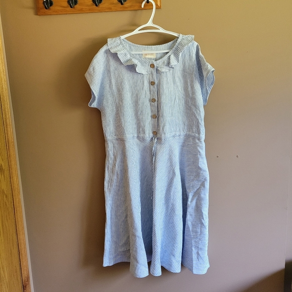 100% Linen Dress - Picture 1 of 3